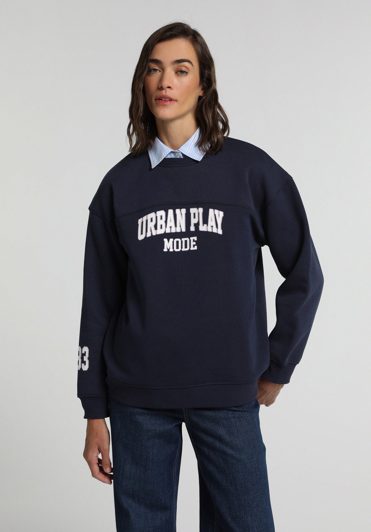Regular Fit Yuvarlak Yaka Baskılı Kadın Lacivert Sweatshirt