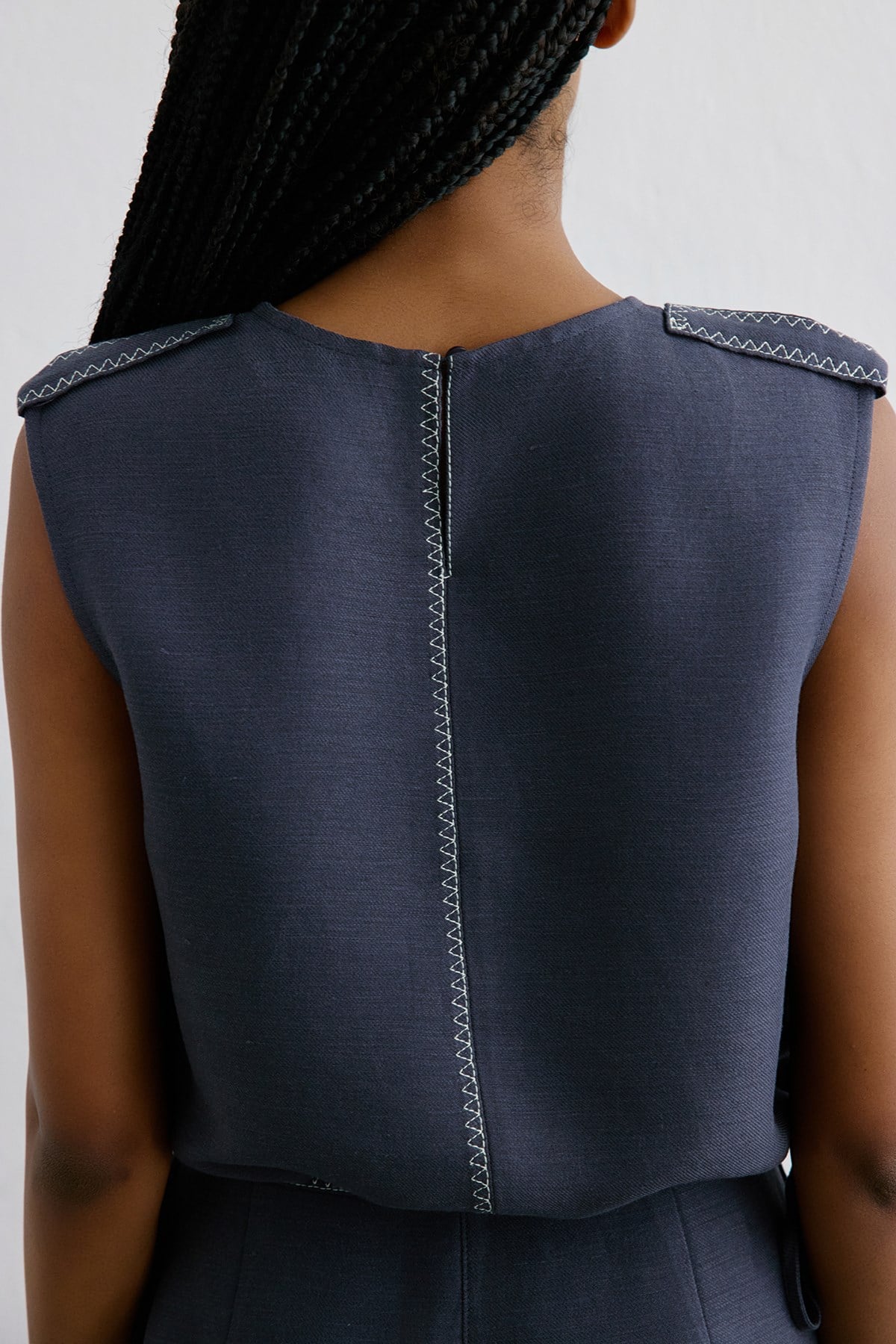 Keten Kontrast Dikişli Crop Indigo Bluz