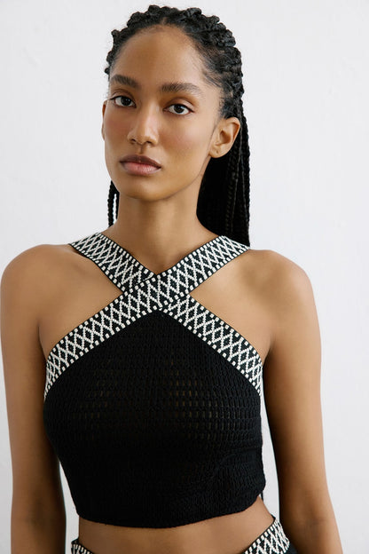 Sırt Bağlamalı Crop Siyah Bluz