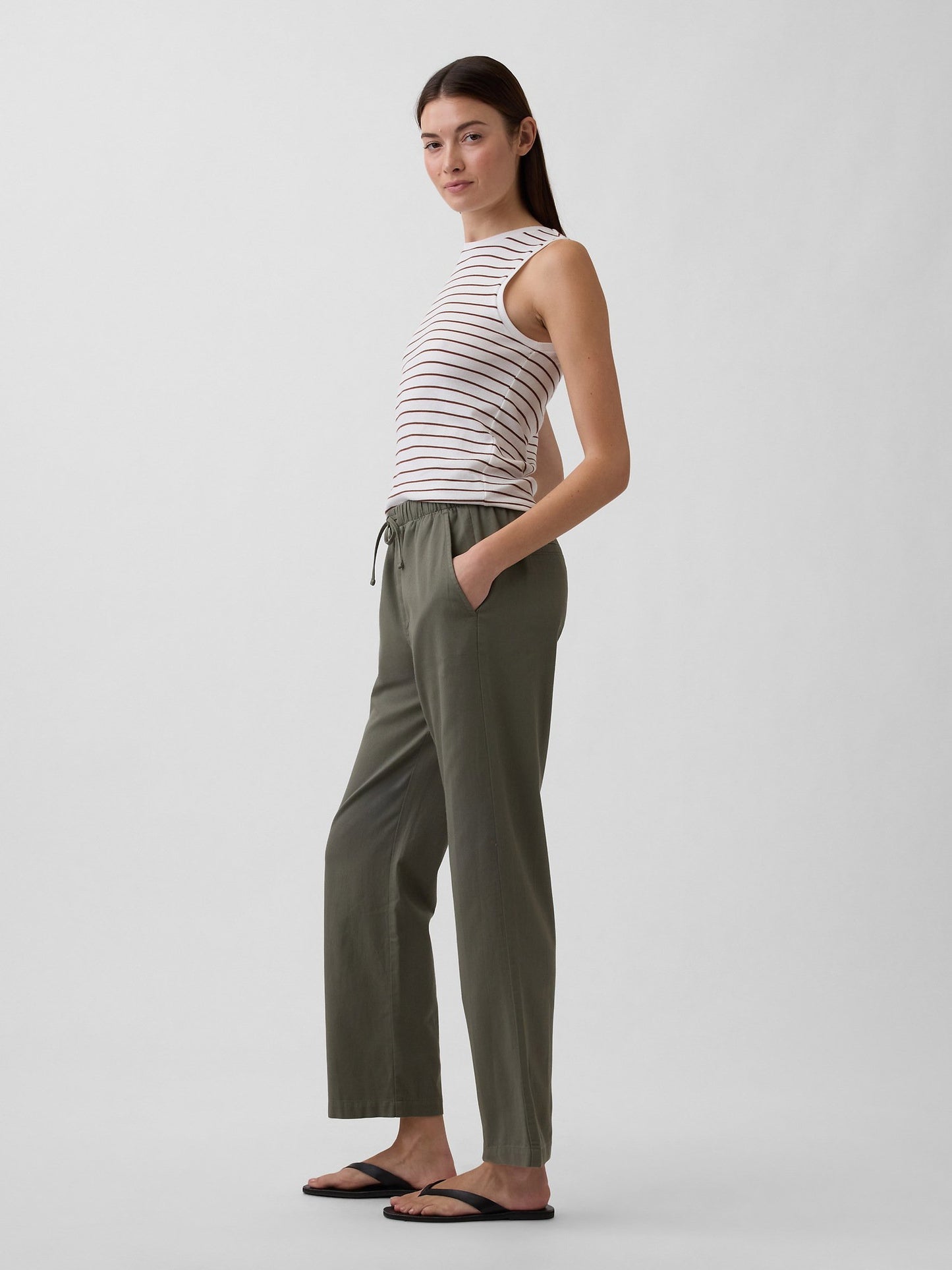 Haki Mid Rise Easy Twill Pantolon