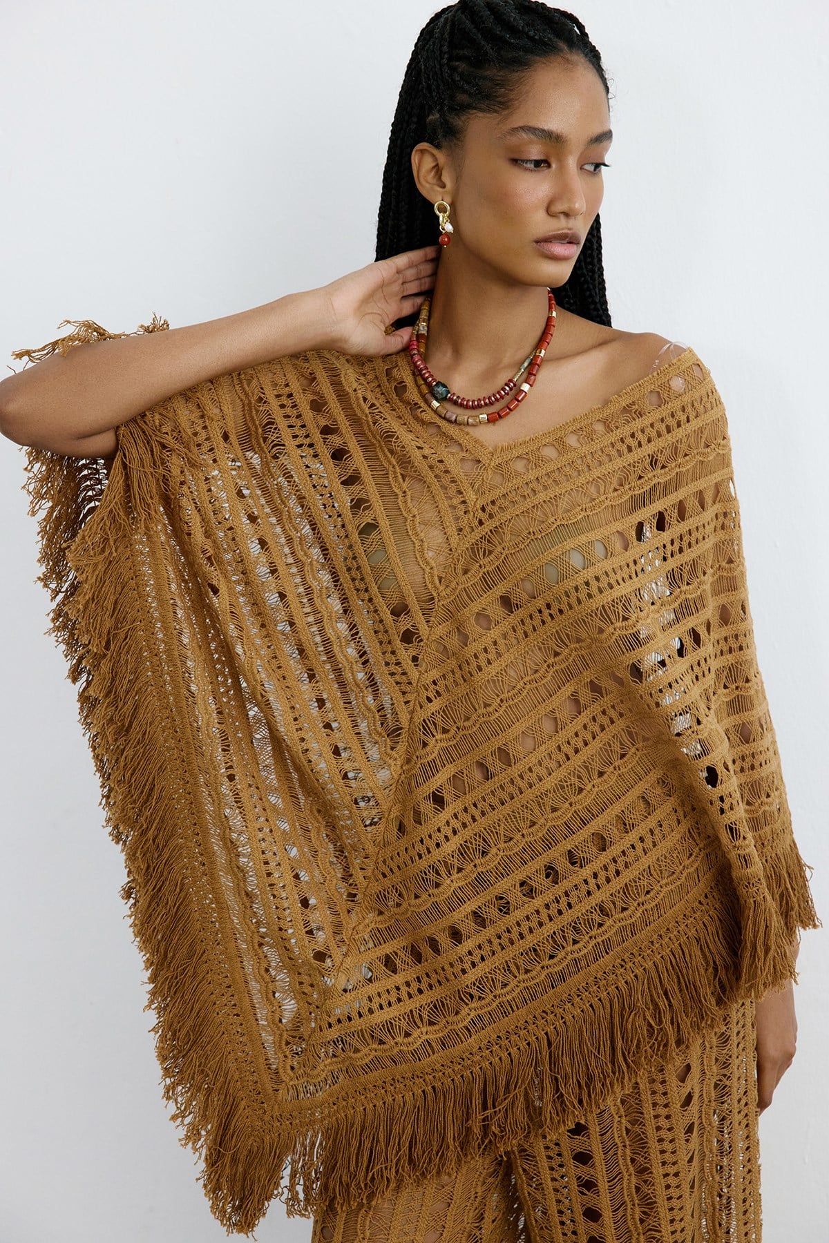 V Yaka Saçaklı Dantel Camel Tunik
