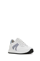 Kadın Beyaz Bağcıklı Deri Sneaker