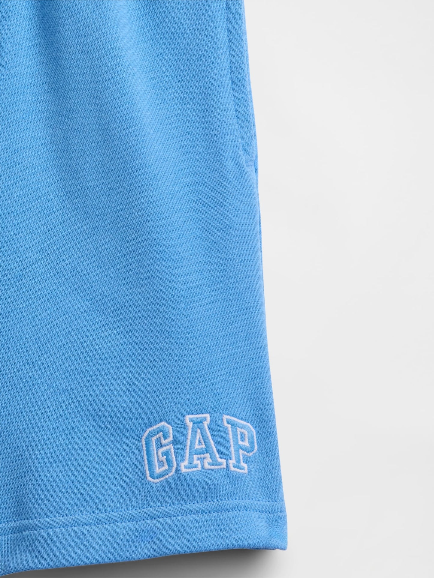 Açık Mavi Relaxed Gap Logo Fransız Havlu Kumaş Pull-on Şort