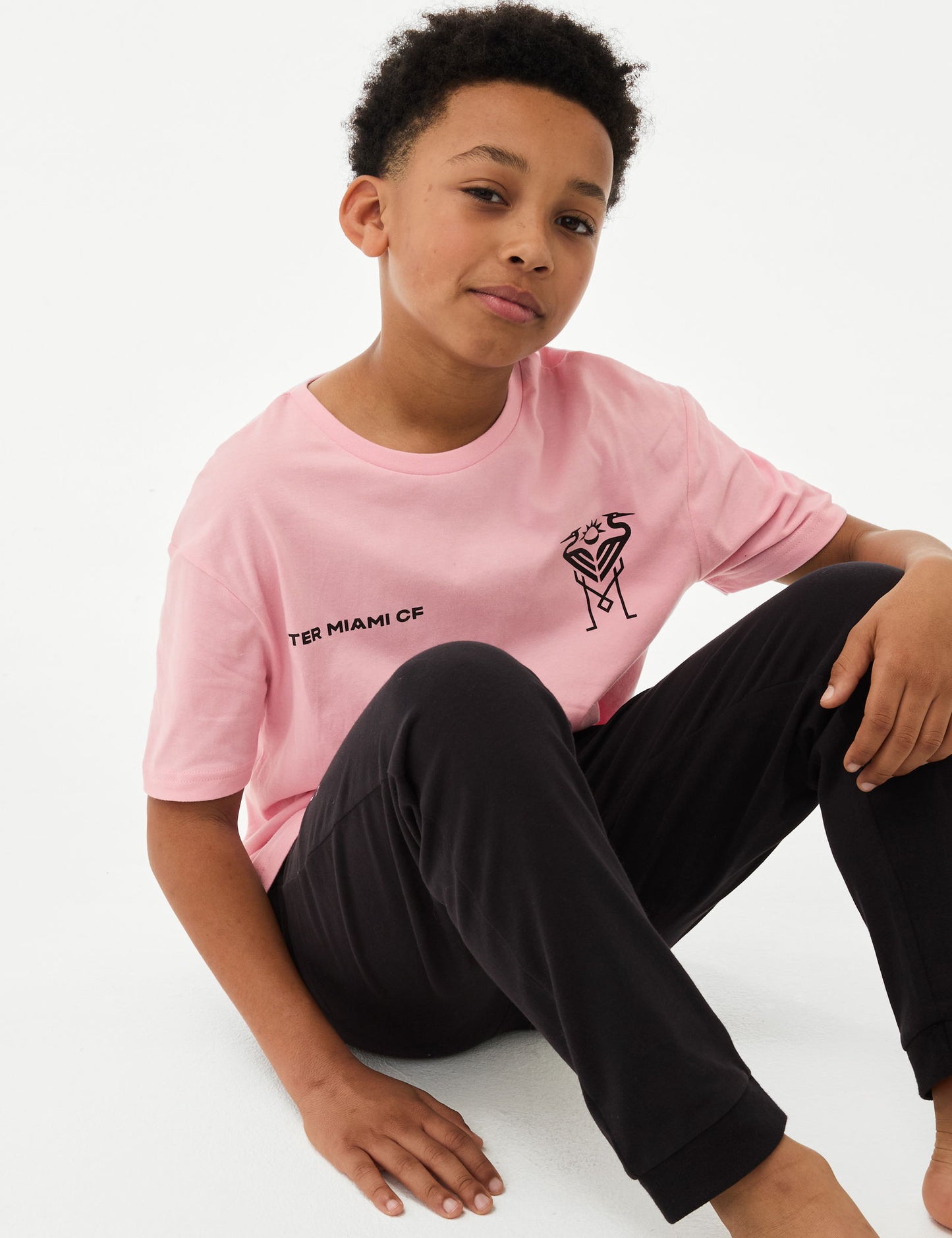 Inter Miami™ Futbol Temalı Pijama Takımı (6-16 Yaş)