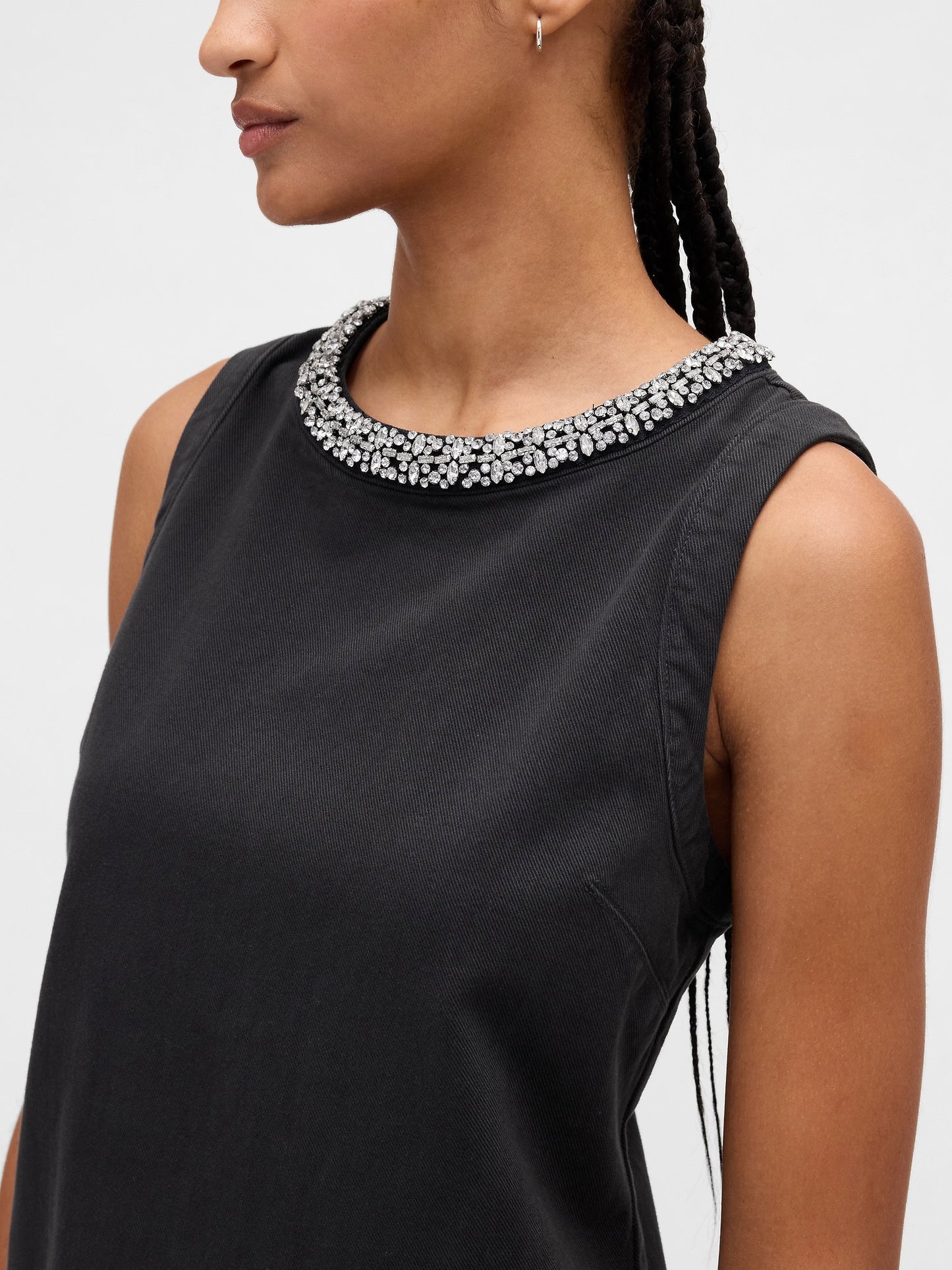 Siyah Jewel-neck Mini Shift Elbise