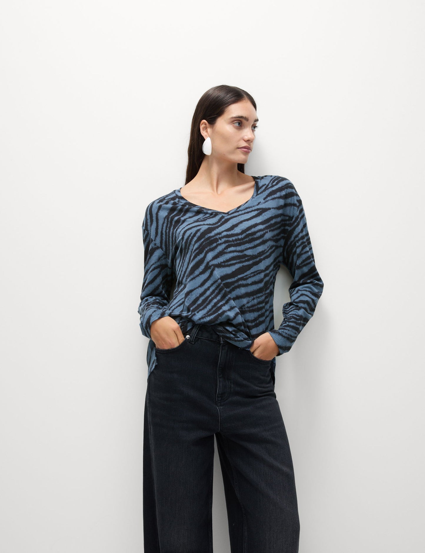 Modal V-yaka Relaxed Fit Bluz