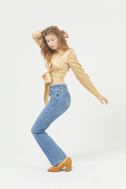 Mavi Yırtmaçlı Düz Kesim Jean