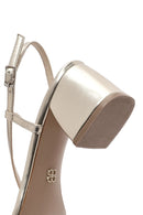 Kadın Altın Bilekten Tokalı Kısa Kalın Topuklu Metalik Sandalet