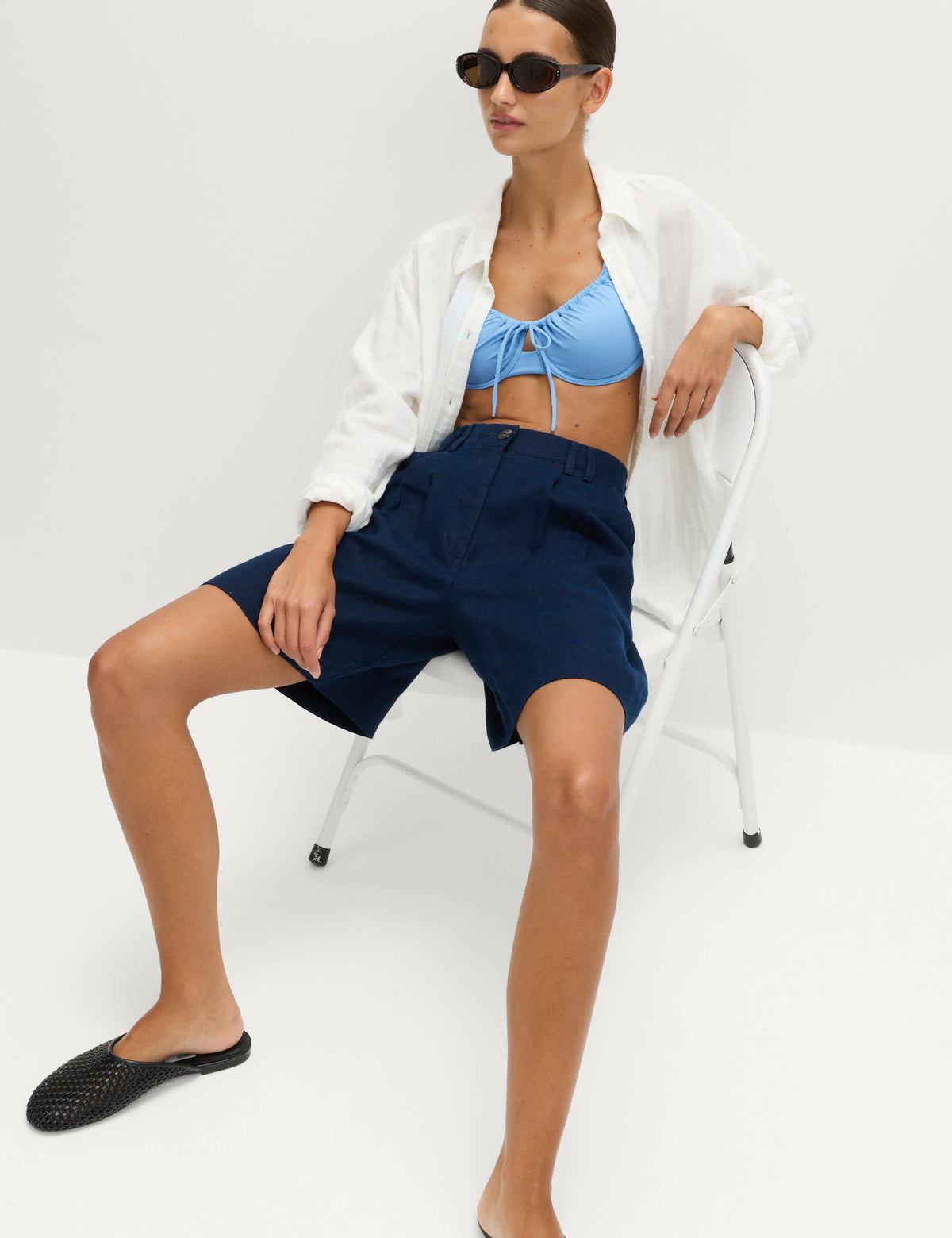Bağlama Detaylı Bikini Üstü