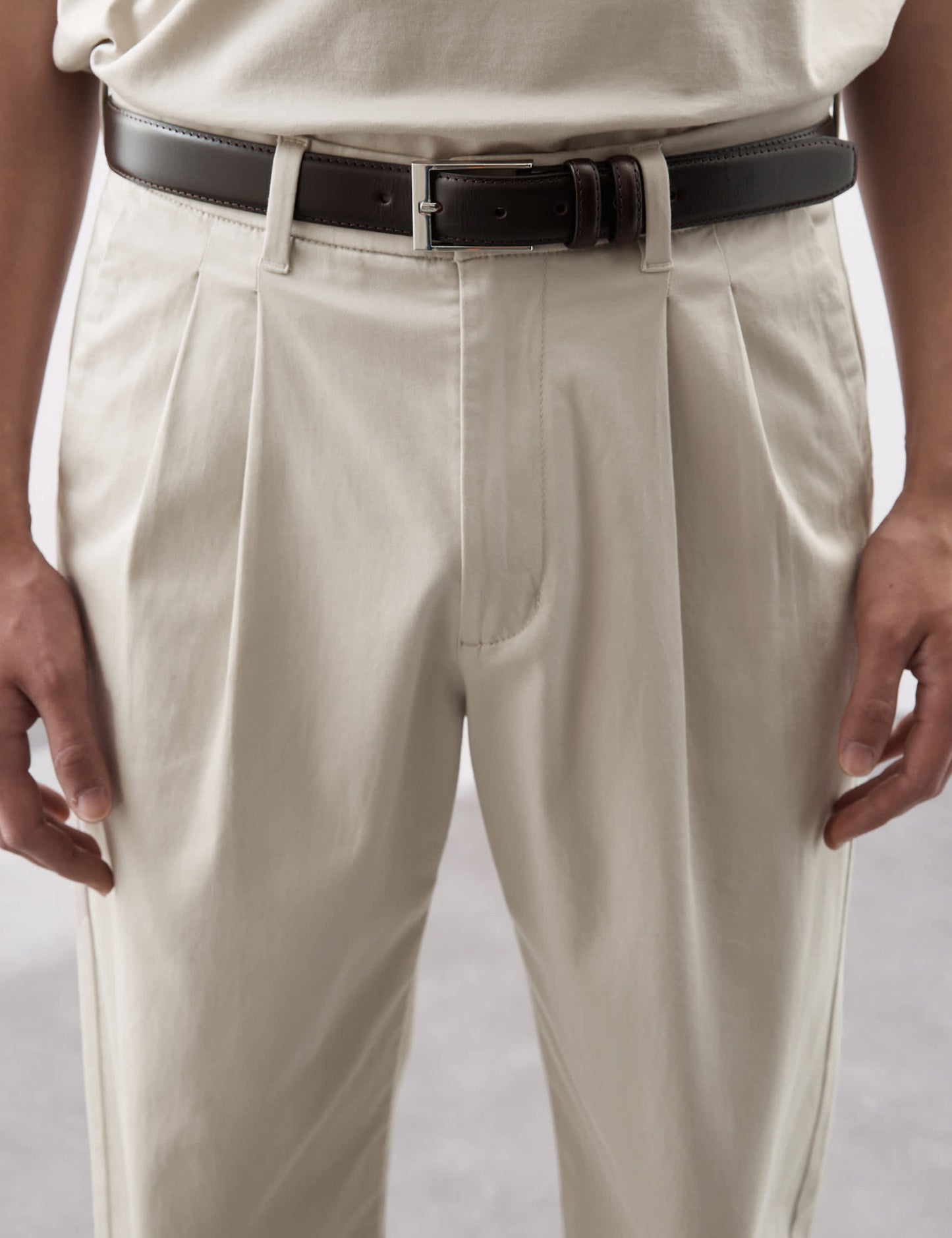 Tapered Fit Chino Pantolon