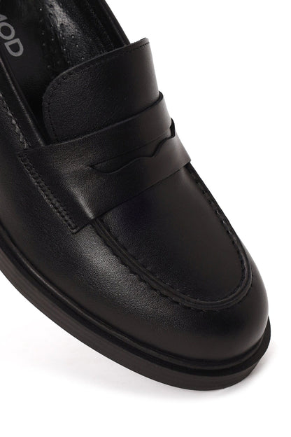 Kadın Siyah Kalın Topuklu Deri Maskülen Loafer
