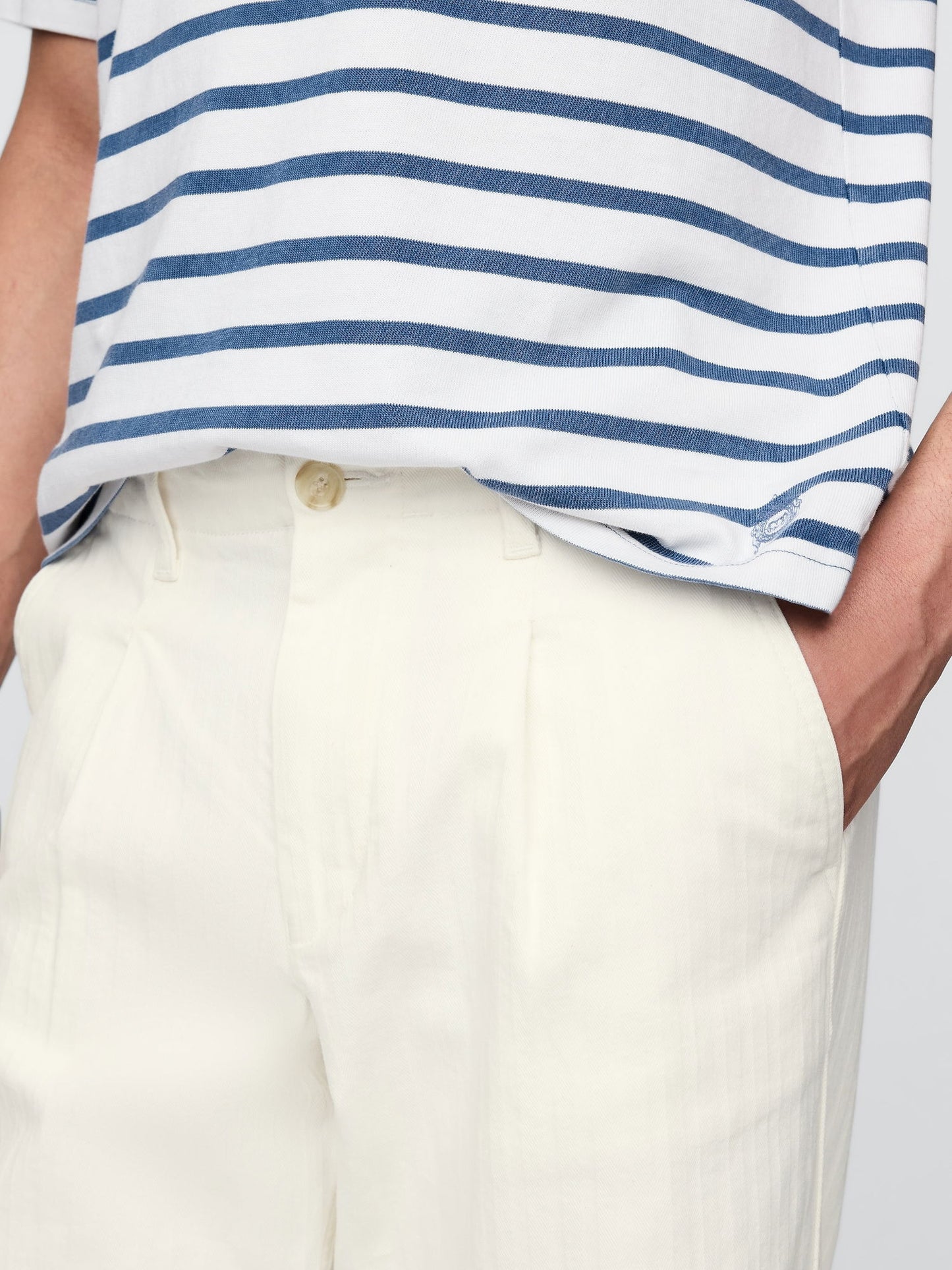 Kırık Beyaz Gap × Dôen Pileli Denim Pantolon