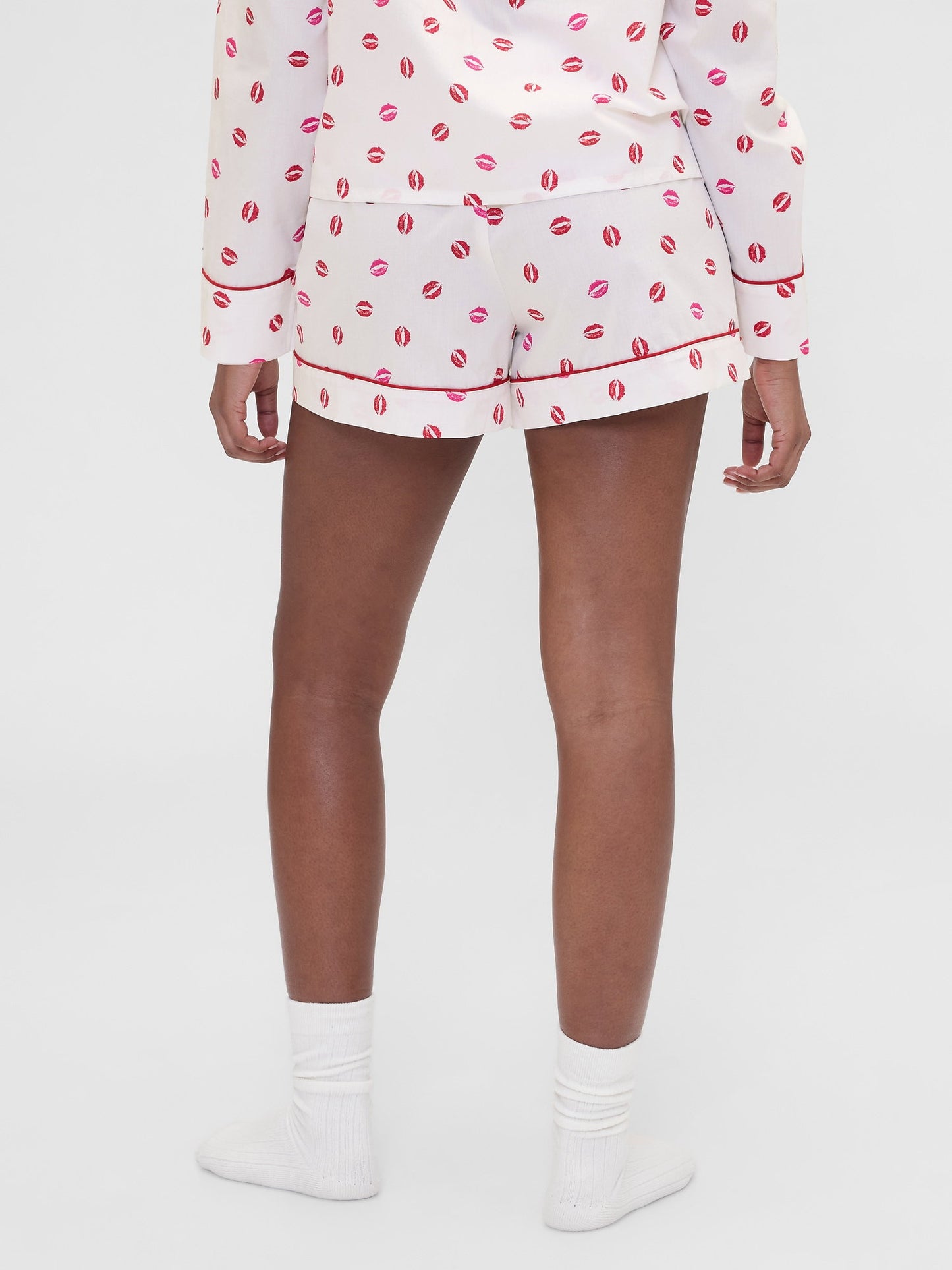 Kırık Beyaz Gap × Summer Fridays Poplin Kiss Pijama Boxer Şort