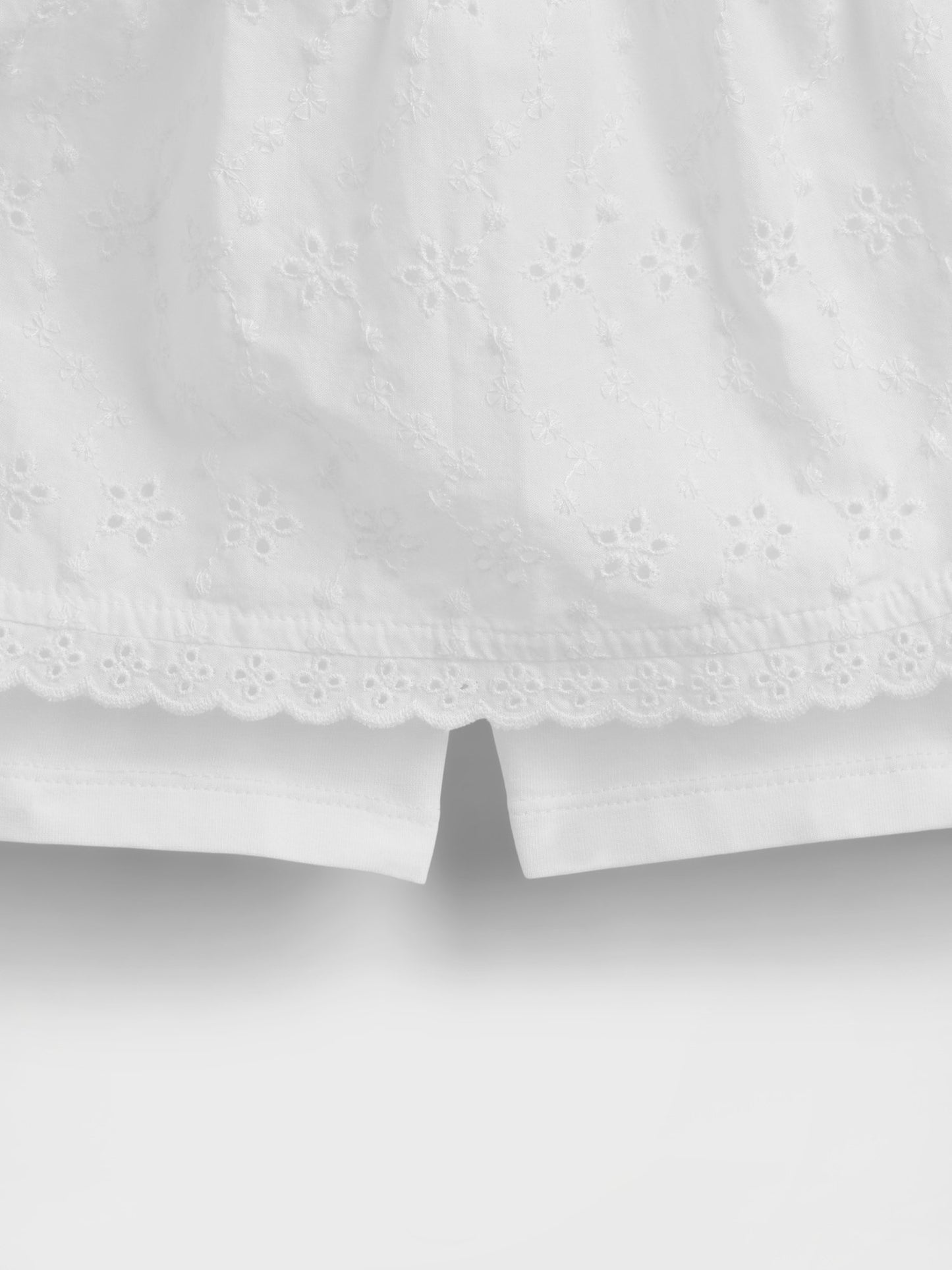 Beyaz Eyelet Katlanabilir Bel Detaylı Şort Etek