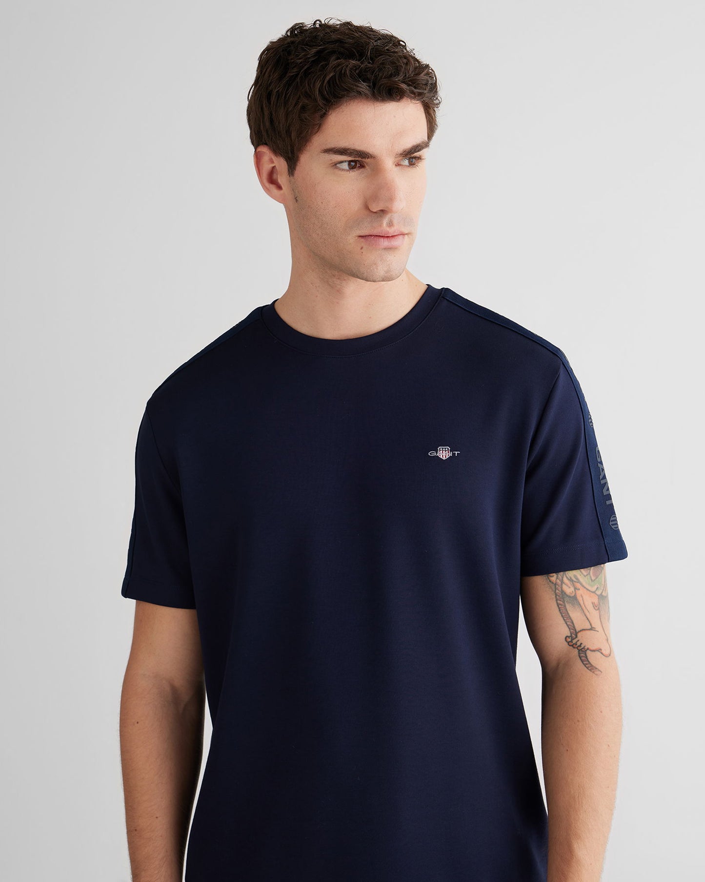 Gant Erkek Lacivert Regular Fit T-shirt