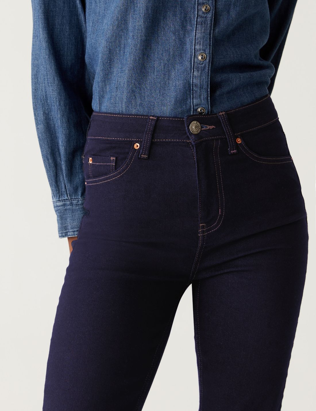 Sienna Straight Leg Jean Pantolon