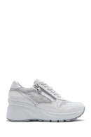Kadın Beyaz Dolgu Topuklu Bağcıklı Deri Sneaker