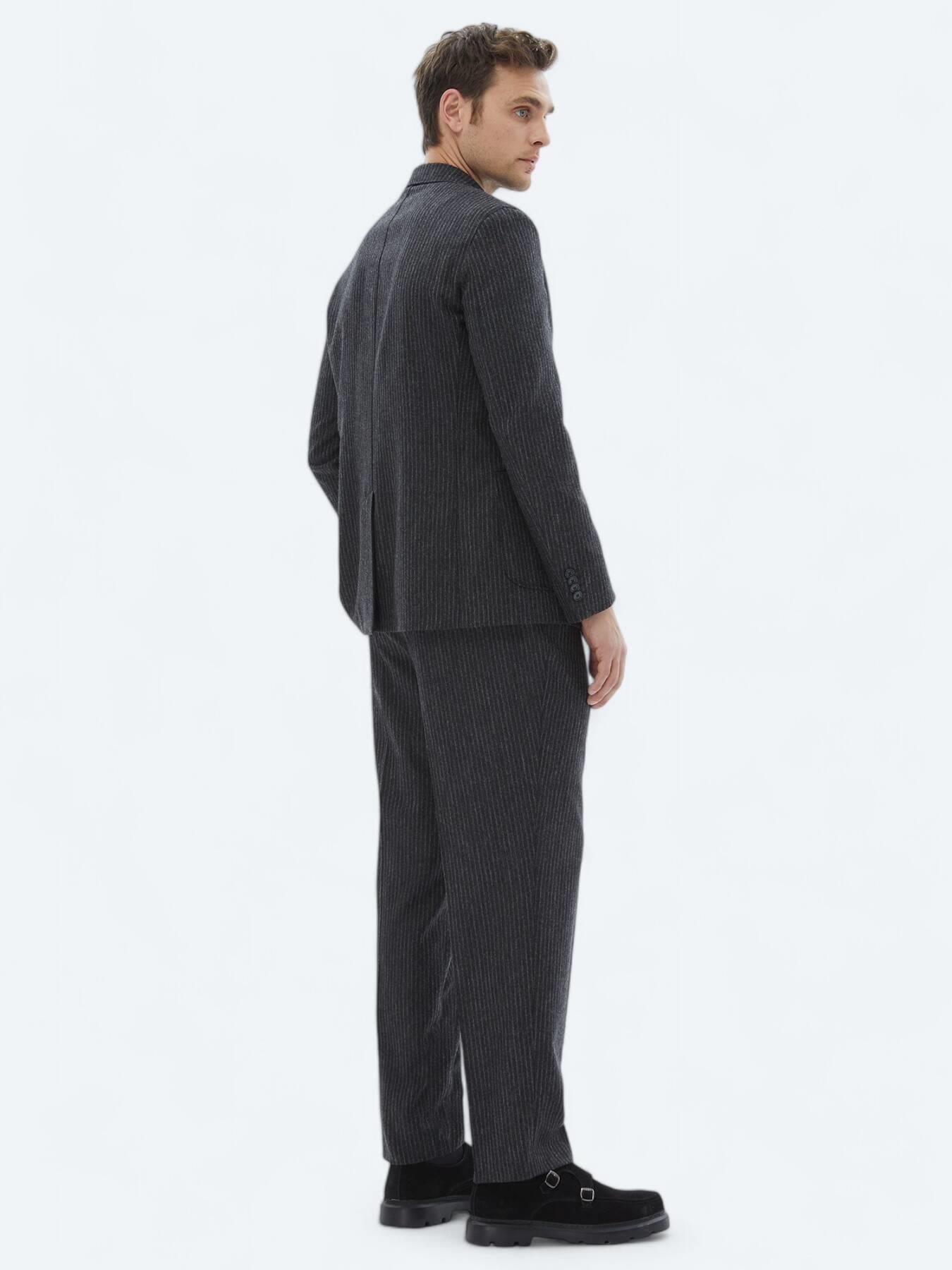 Antrasit Çizgili Modern Fit Yün Karışımlı Takım Elbise