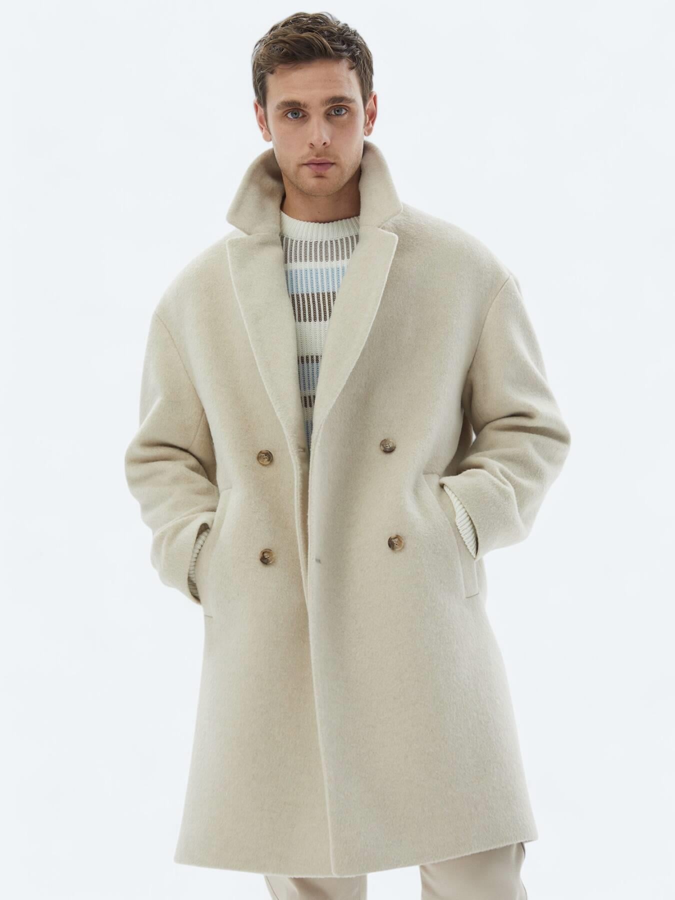 Açık Bej Oversize Fit Kruvaze Yaka Klasik Dokuma Palto