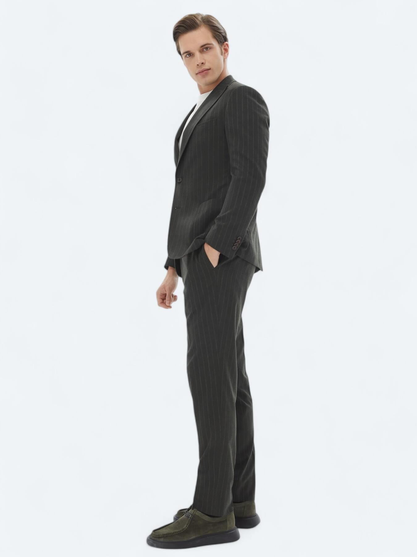 Haki Çizgili Modern Fit Takım Elbise