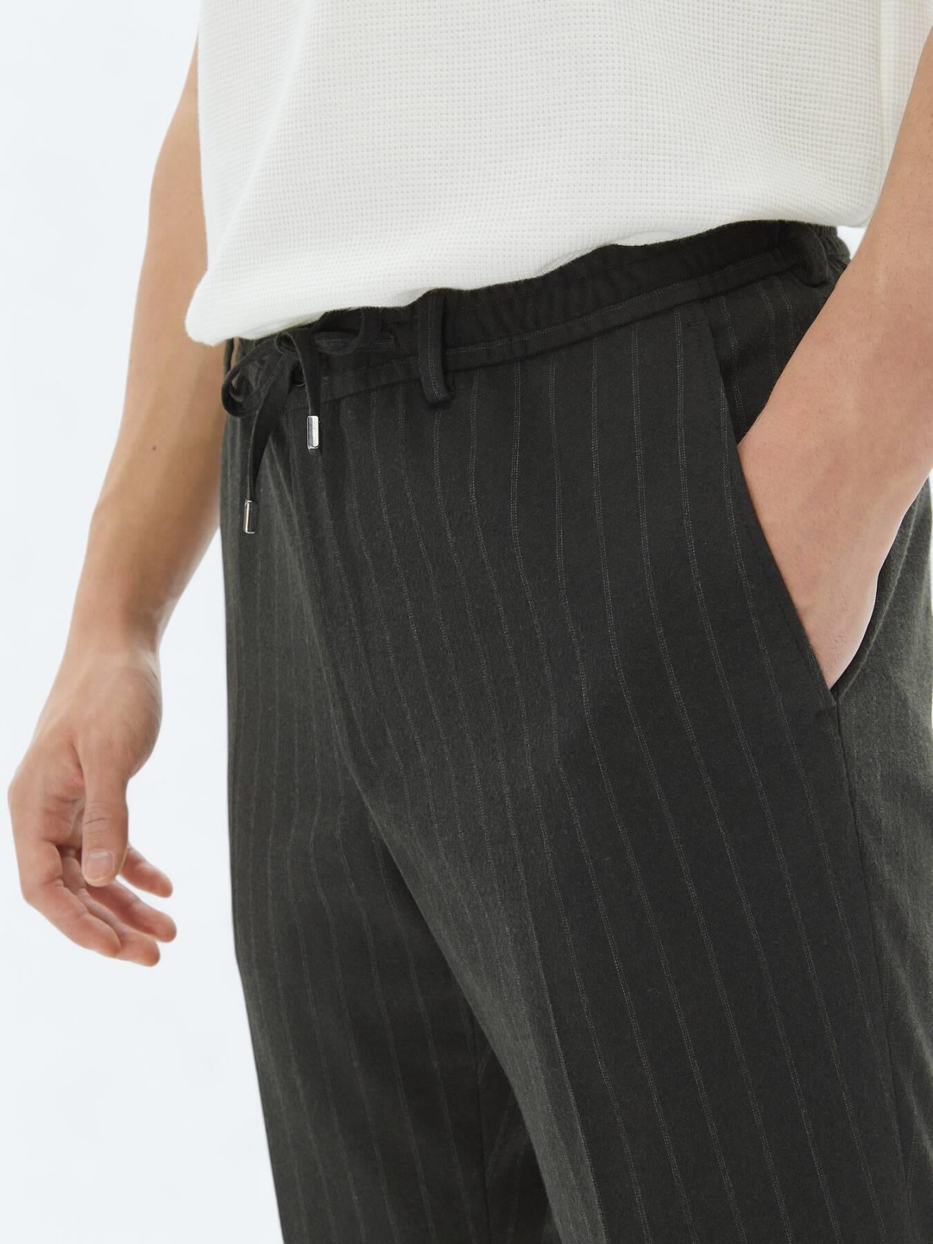 Haki Çizgili Modern Fit Takım Elbise
