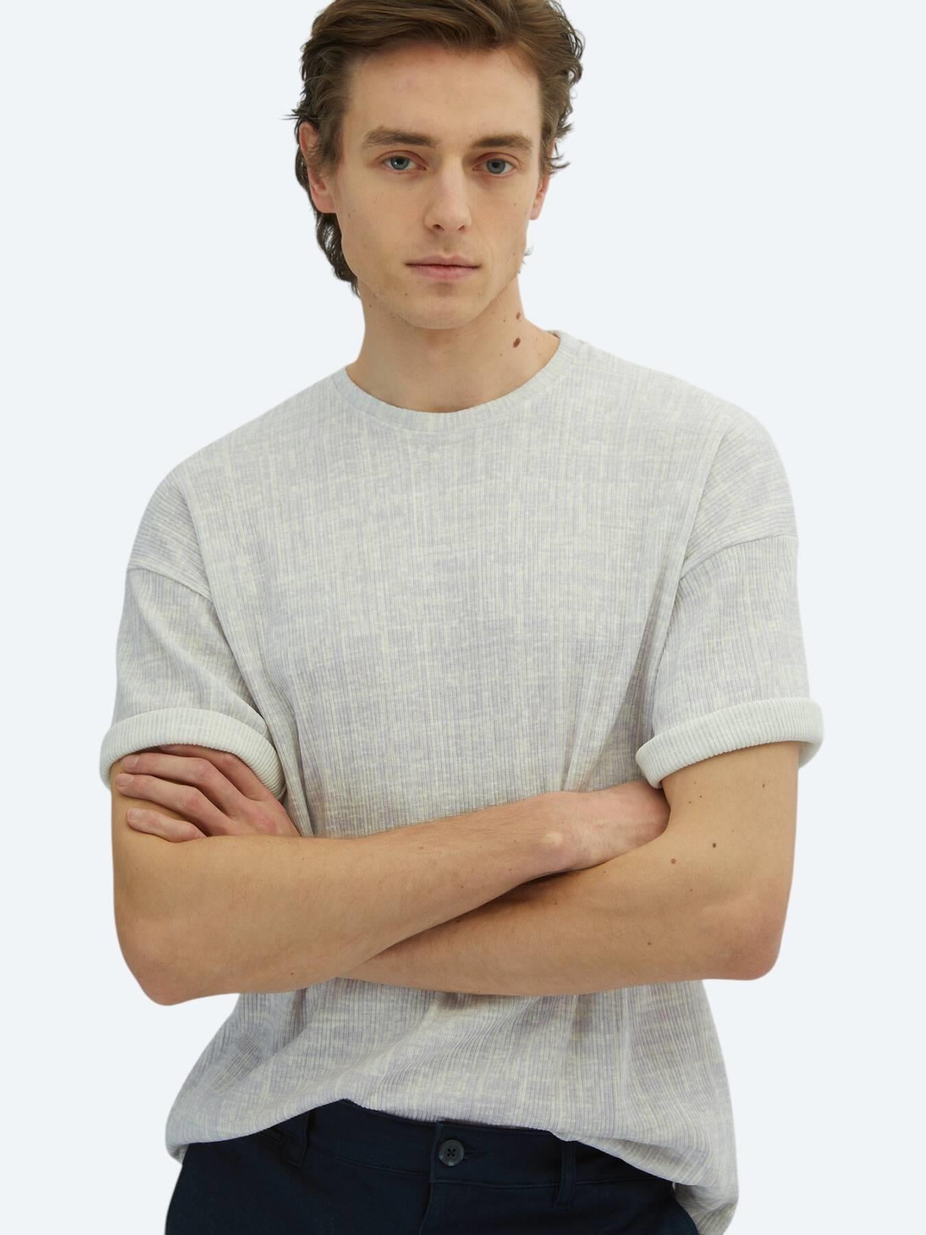 Lila Baskılı Bisiklet Yaka Pamuk Karışımlı T-shirt