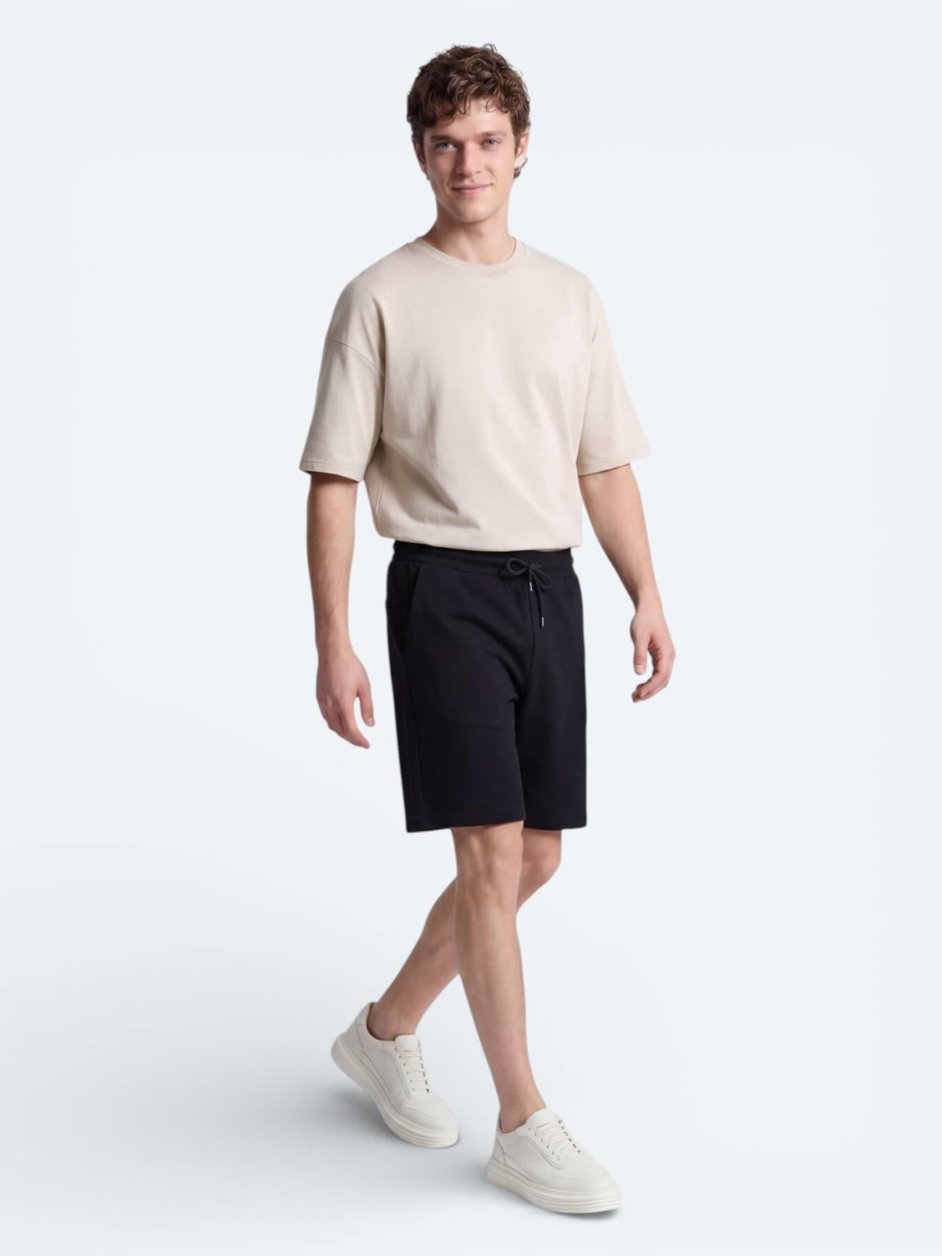 Siyah Düz Örme Regular Fit Casual Bermuda
