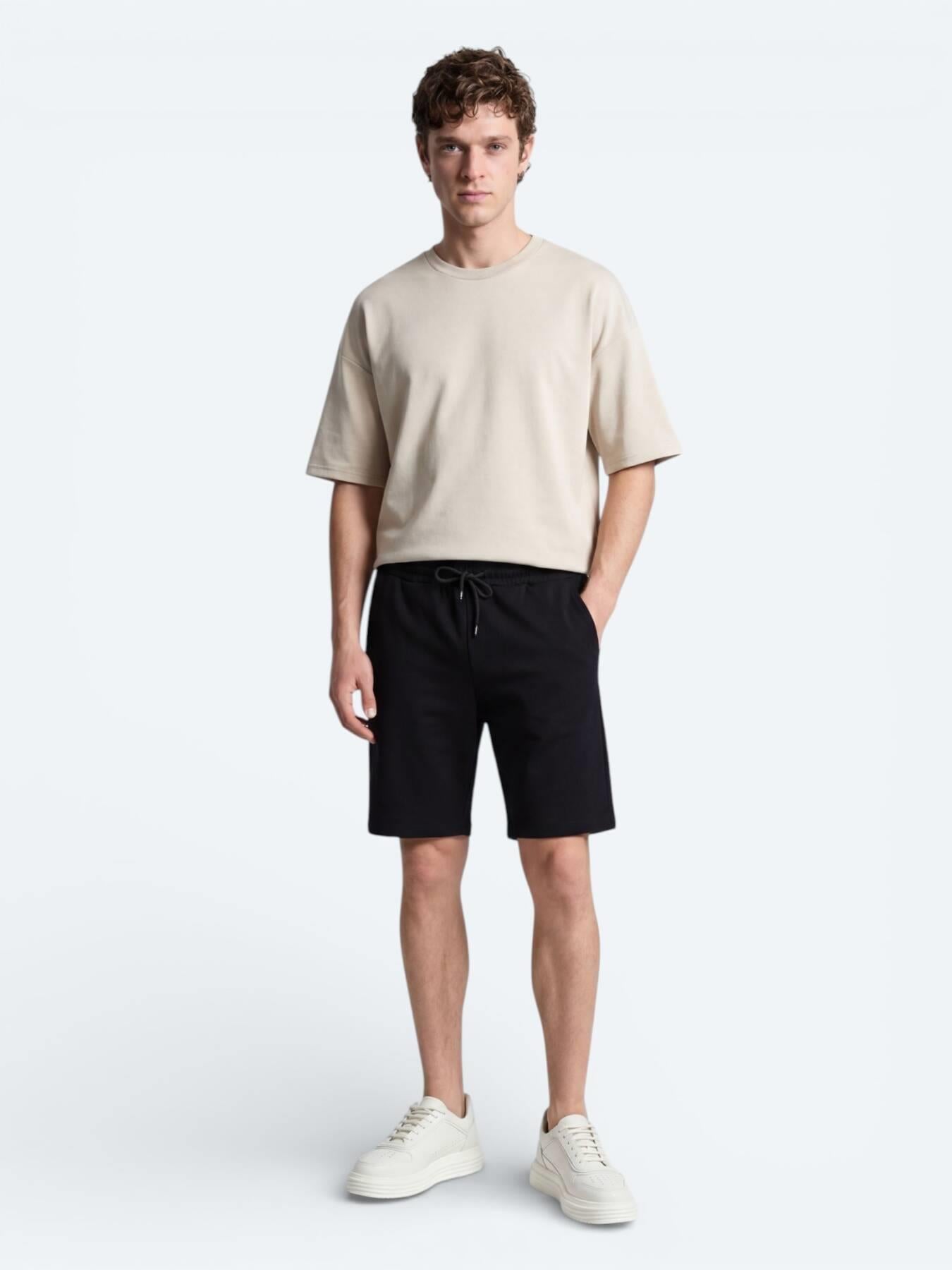 Siyah Düz Örme Regular Fit Casual Bermuda