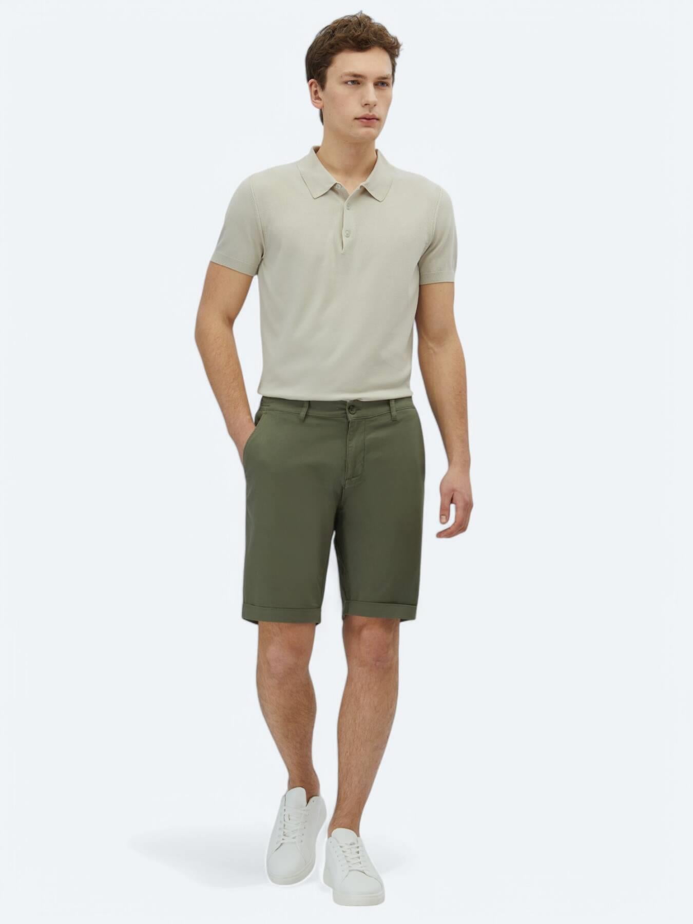 Haki Düz Dokuma Slim Fit Casual Pamuk Karışımlı Bermuda