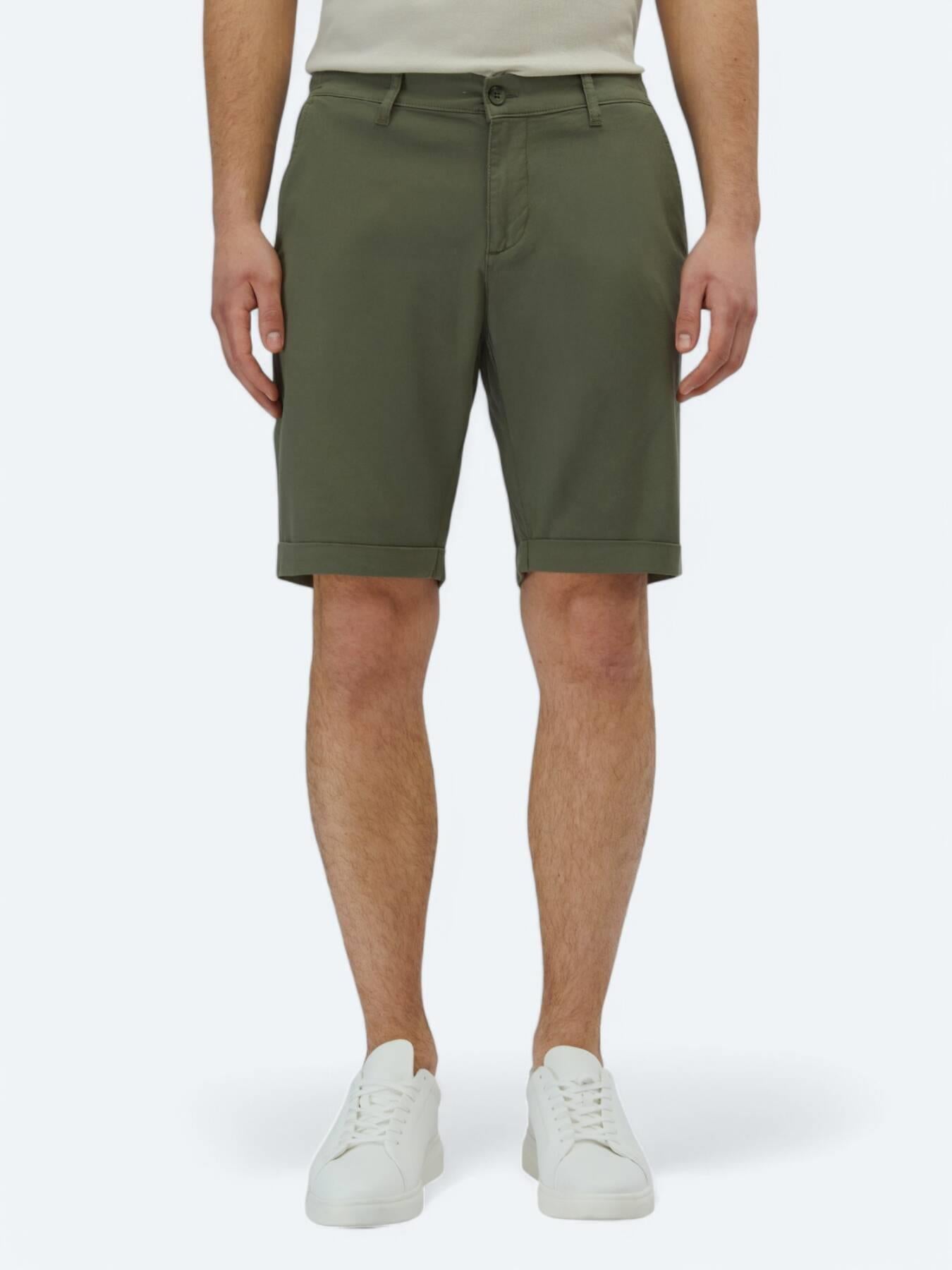 Haki Düz Dokuma Slim Fit Casual Pamuk Karışımlı Bermuda
