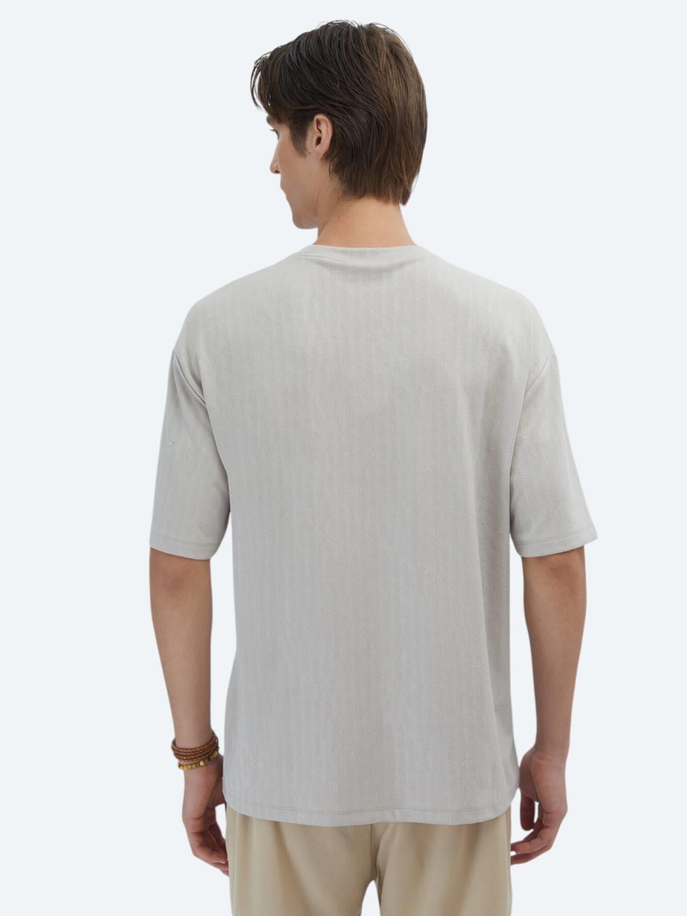 Bej Desenli Bisiklet Yaka T-shirt