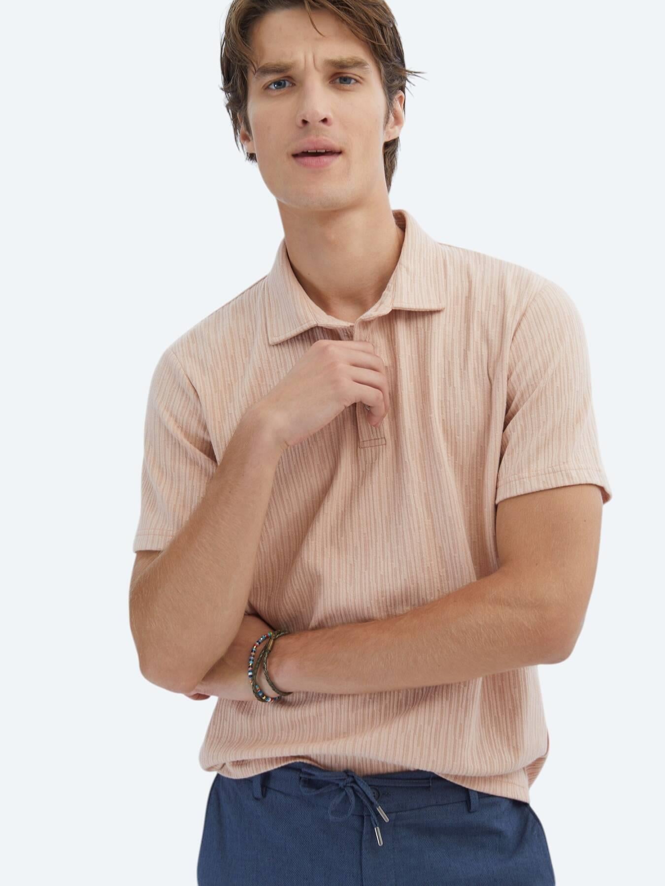 Somon Desenli Polo Yaka Pamuk Karışımlı T-shirt