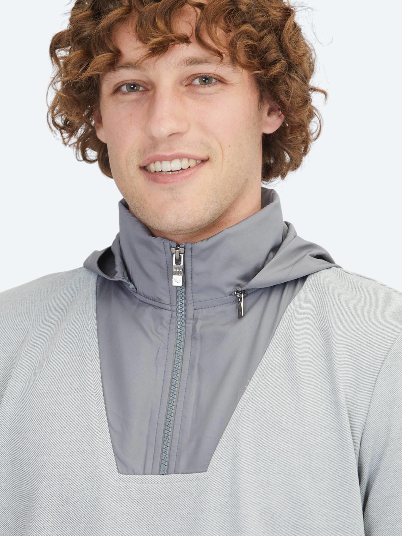 Gri Kapüşonlu Sweatshırt