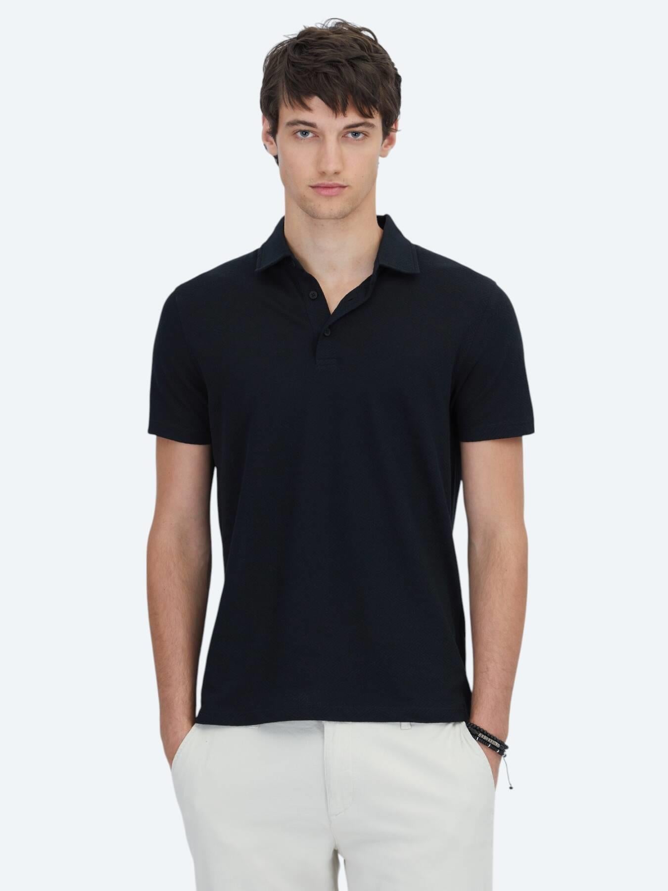 Siyah Desenli Polo Yaka Pamuk Karışımlı T-shirt