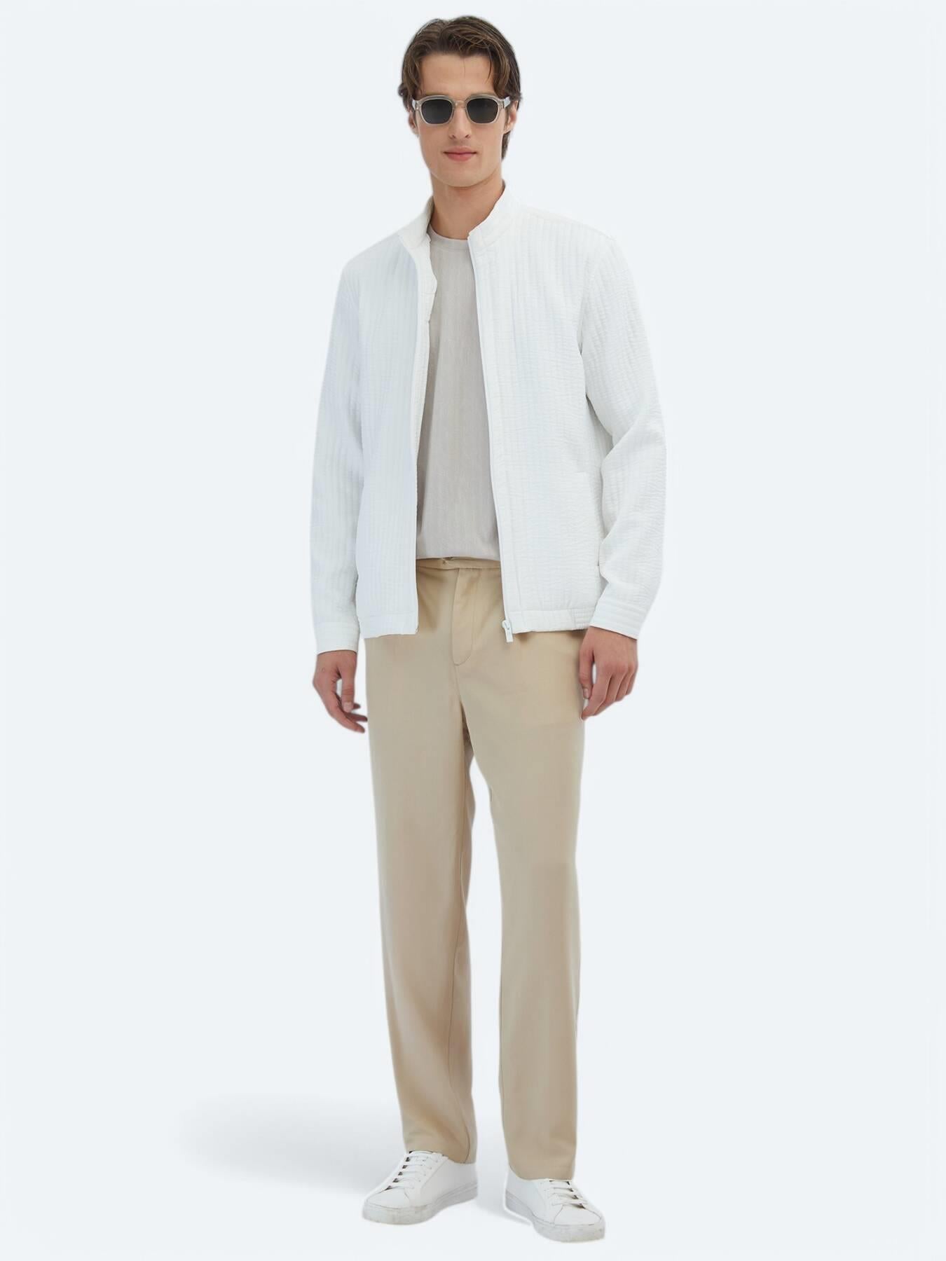 Beyaz Regular Fit Casual Dokuma Mont
