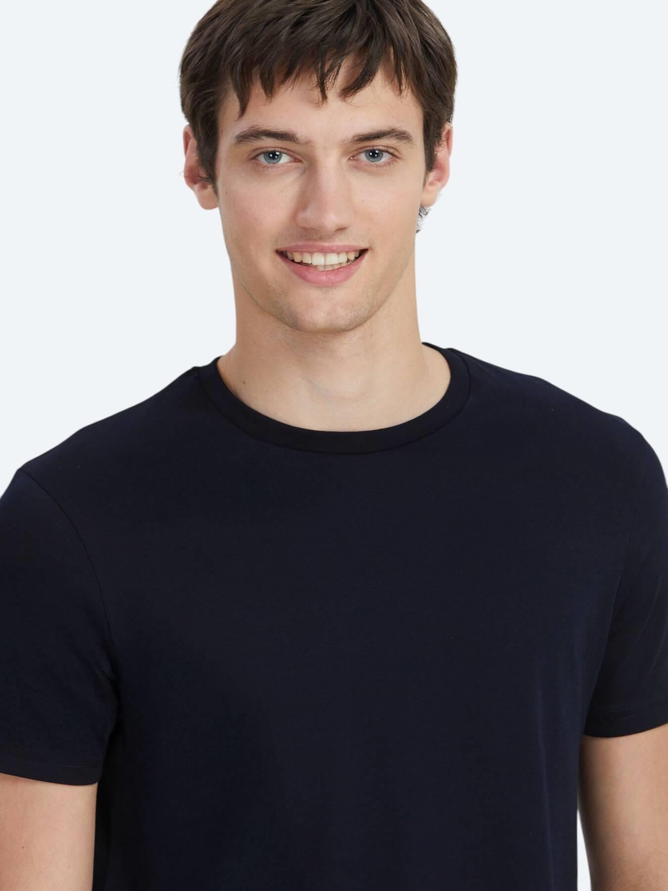 Lacivert Düz Bisiklet Yaka %100 Pamuk T-shirt