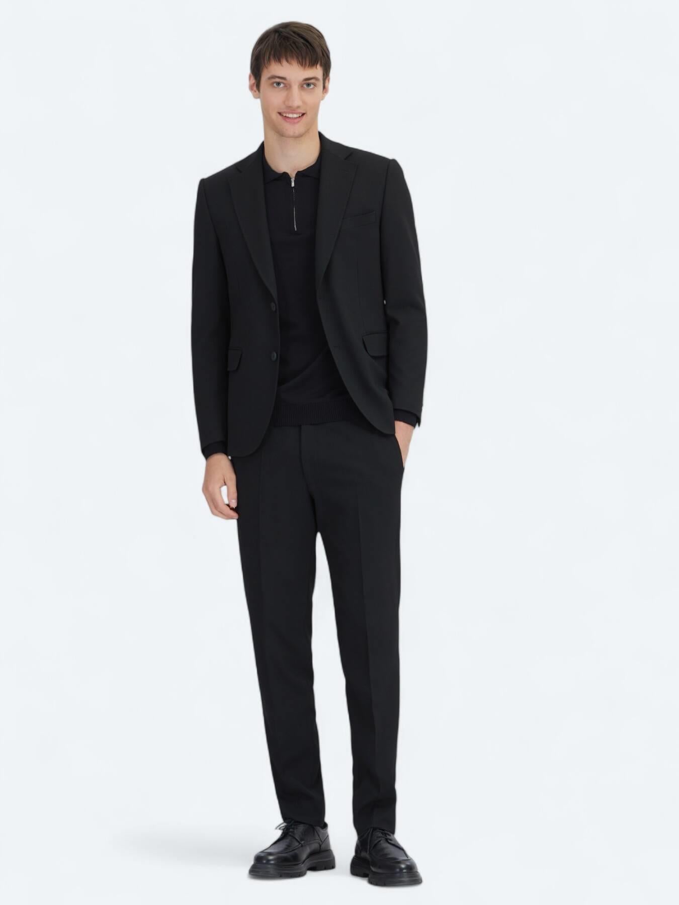 Siyah Çizgili Modern Fit Takım Elbise