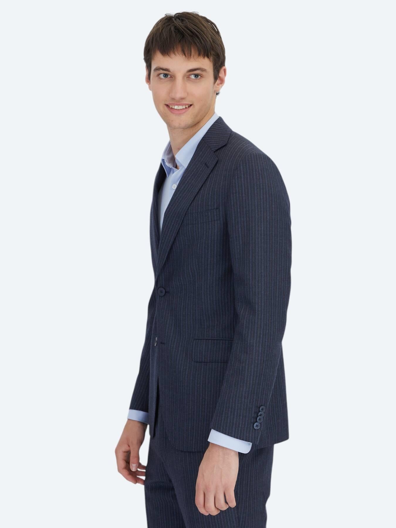 Lacivert Çizgili Modern Fit Yün Karışımlı Takım Elbise