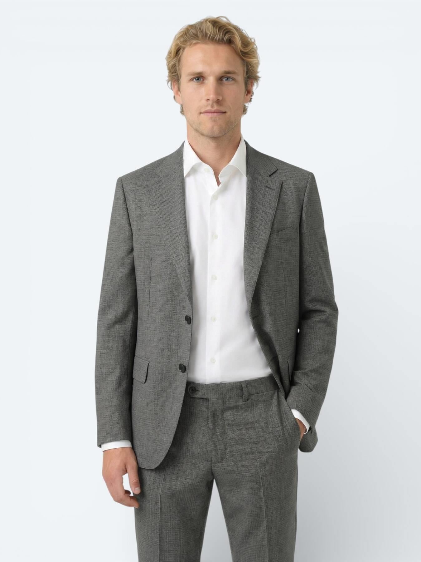 Gri Çizgili Modern Fit %100 Yün Takım Elbise