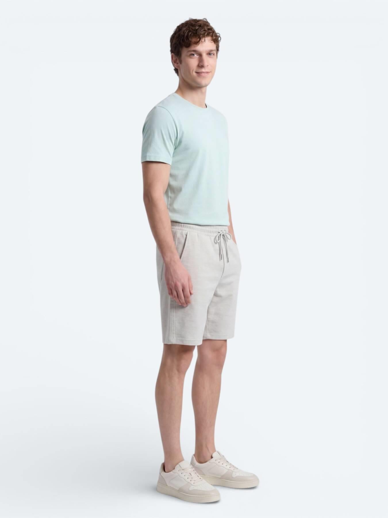 Su Yeşili Düz Örme Regular Fit Casual Bermuda