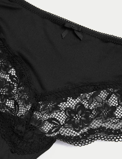 3’lü Dantel Detaylı Brazilian Külot