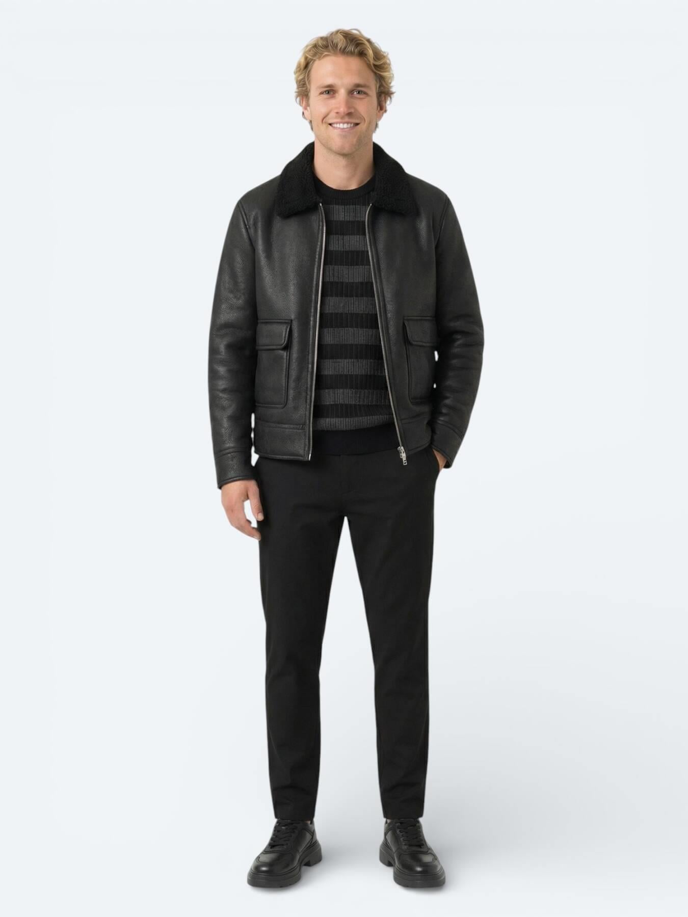 Siyah Regular Fit Gömlek Yaka Casual Dokuma Mont