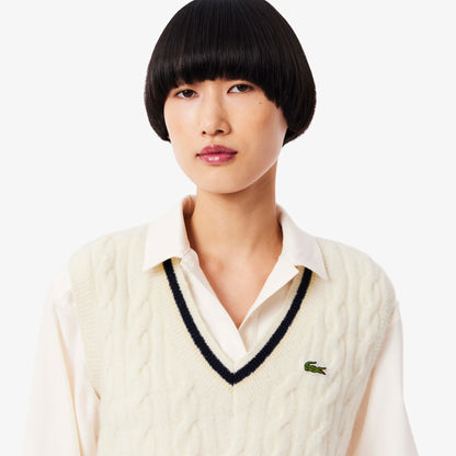 Lacoste Kadın Classic Fit V Yaka Krem Süveter