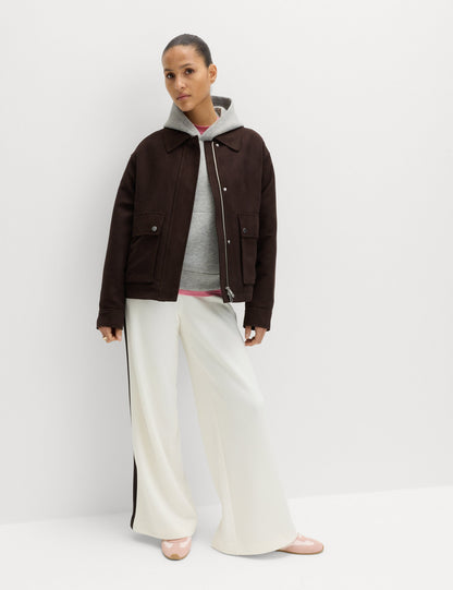 Wide Leg Yan Şerit Detaylı Pantolon