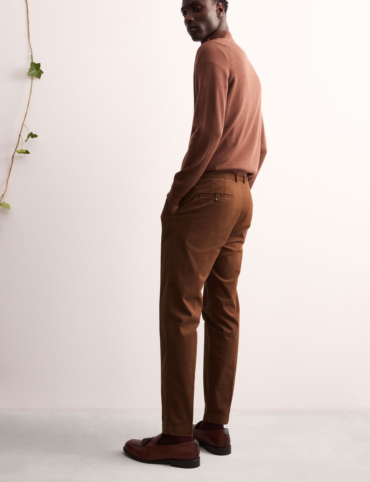 Tapered Fit Italian Chino Pantolon