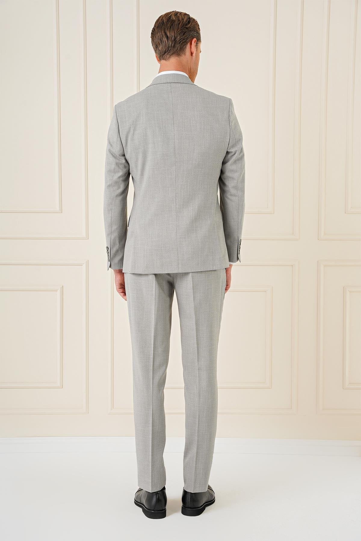 Tk 902 Slim Fit Gri Klasik Takım Elbise