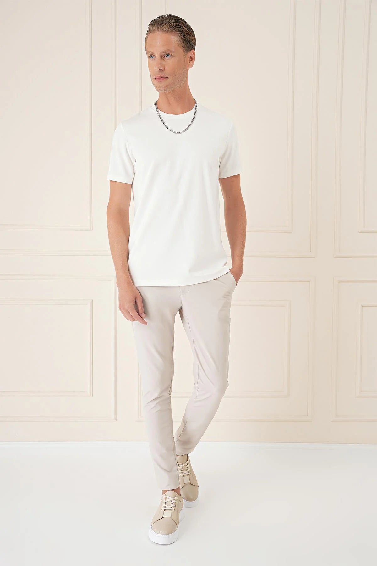 Ts 885 Slim Fit Ekru Spor T-shirt