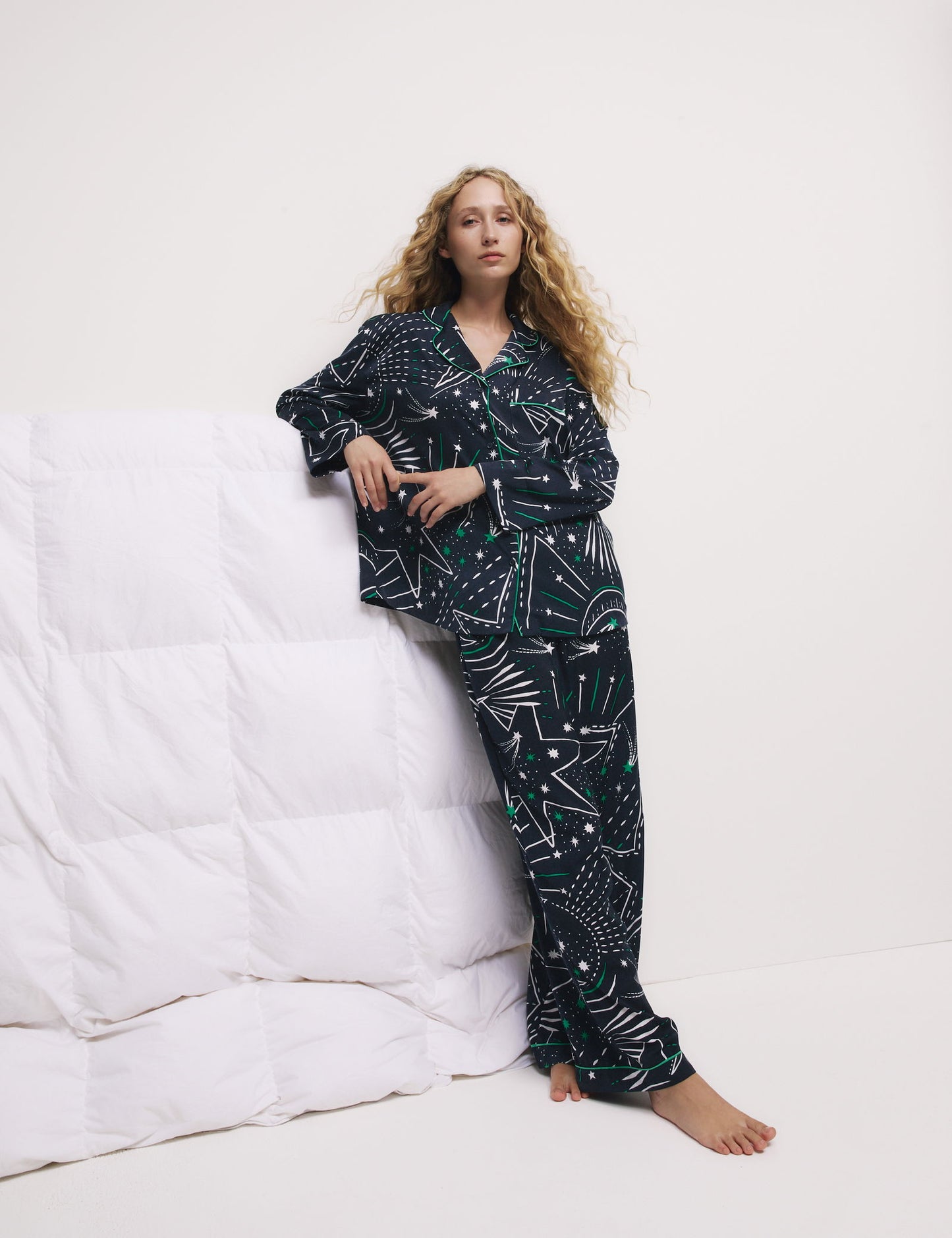 Desenli Saten Pijama Takımı