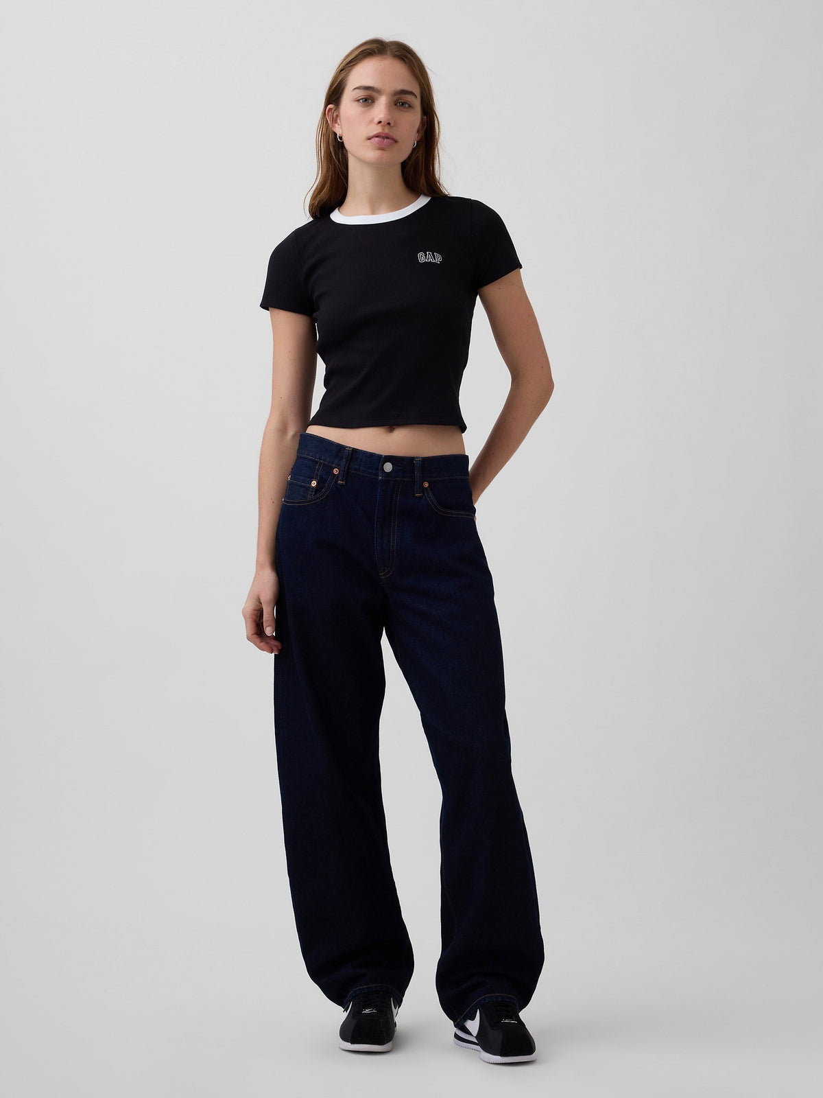 Siyah Ribbed Gap Logo Baby Crop T-shirt