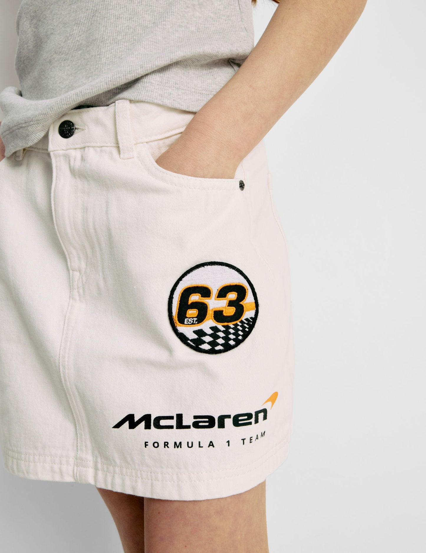 Mclaren:trade_mark: F1 Takımı Temalı %100 Pamuklu Denim Mini Etek (2–16 Yaş)